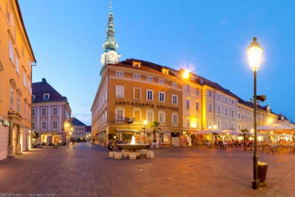 Moderne Innenstadtwohnung Klagenfurt كلاغنفورت المظهر الخارجي الصورة