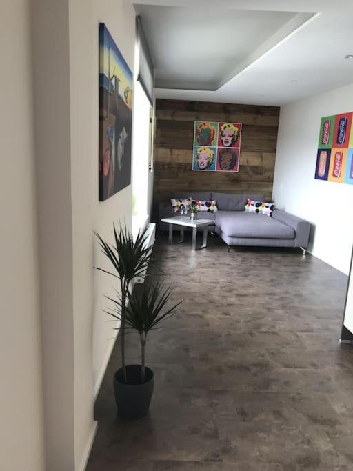 Moderne Innenstadtwohnung Klagenfurt كلاغنفورت المظهر الخارجي الصورة